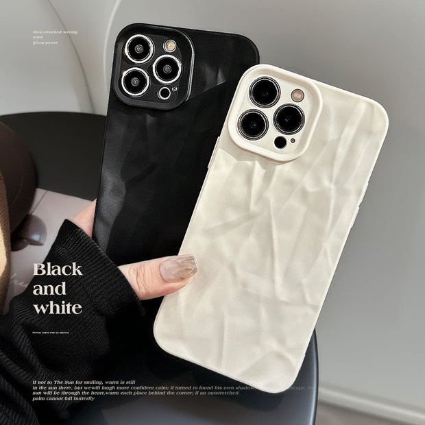 Coque souple en TPU plissée mate pour iPhone 