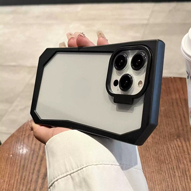 Coque rigide transparente irrégulière pour iPhone 