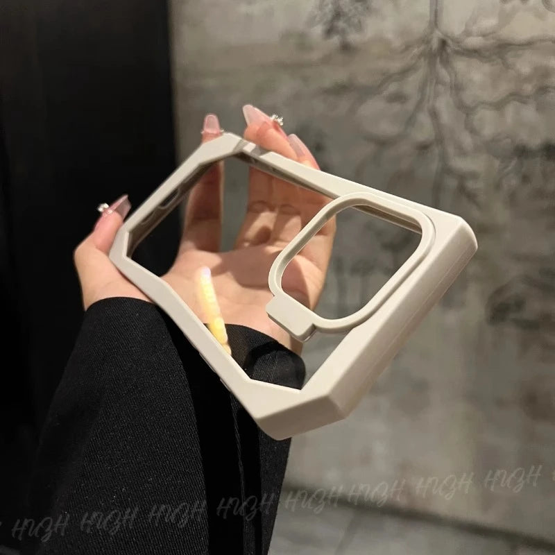 Coque rigide transparente irrégulière pour iPhone 
