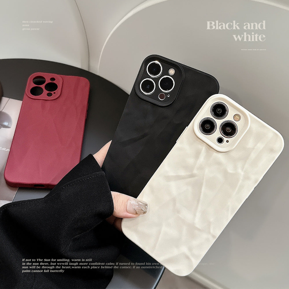 Coque souple en TPU plissée mate pour iPhone 
